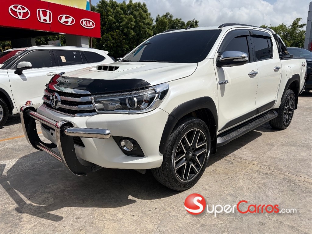 2018 Toyota Hilux SRV — foto 3 / 8