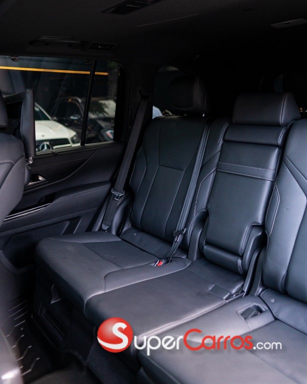 2023 Lexus LX 600 — foto 8 / 11