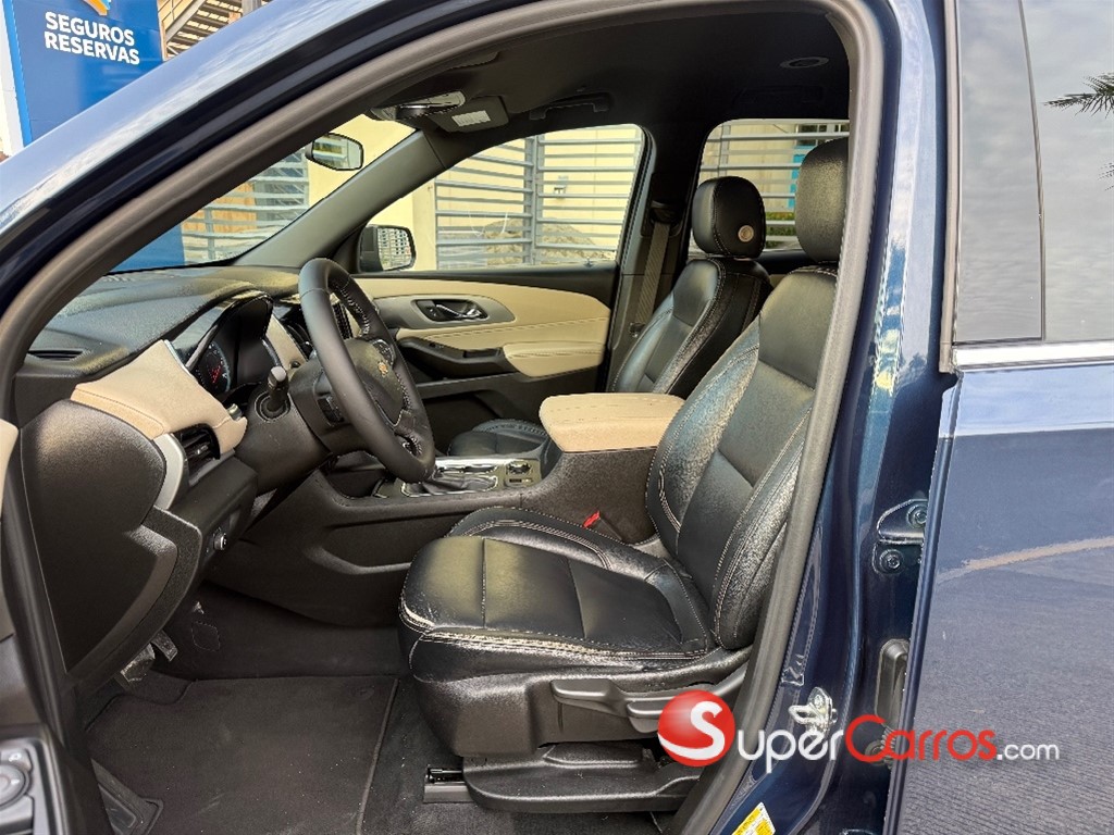 2022 Chevrolet Traverse LT — foto 4 / 9