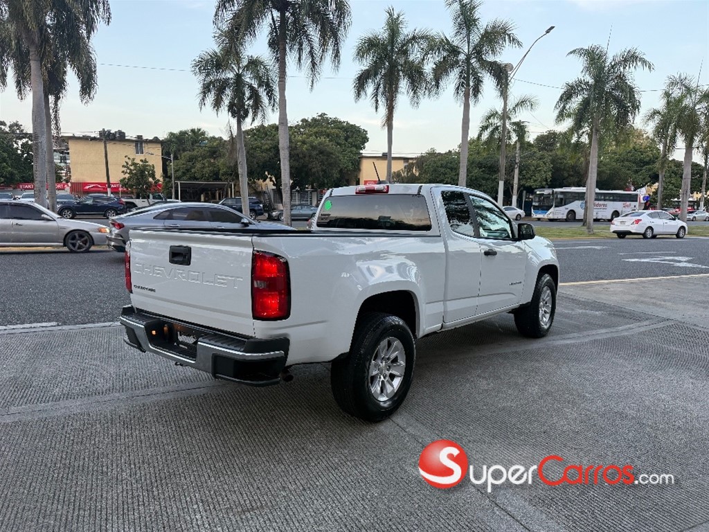 2022 Chevrolet Colorado LT — foto 7 / 9