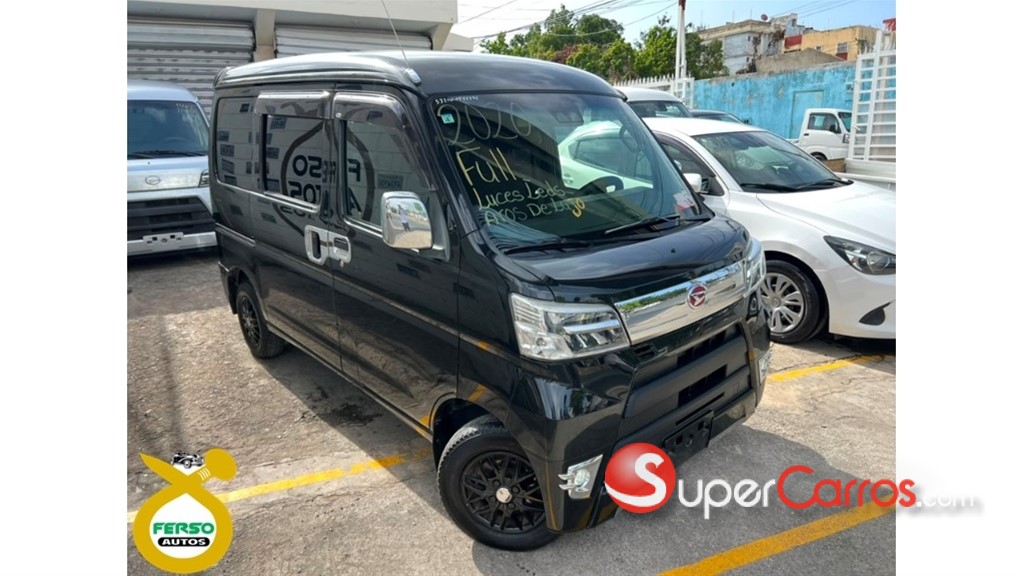 2020 Daihatsu Hijet — foto 2 / 9