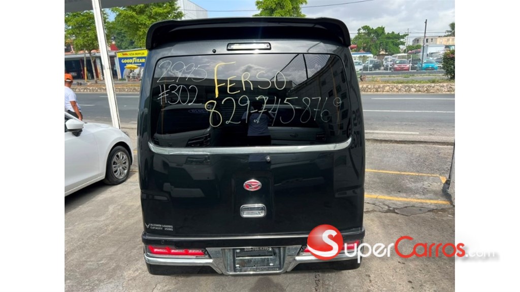 2020 Daihatsu Hijet — foto 8 / 9
