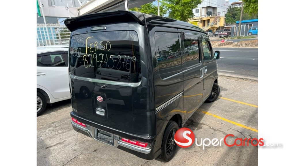 2020 Daihatsu Hijet — foto 9 / 9