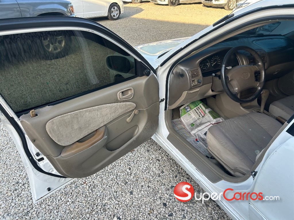 1999 Toyota Corolla — foto 6 / 11
