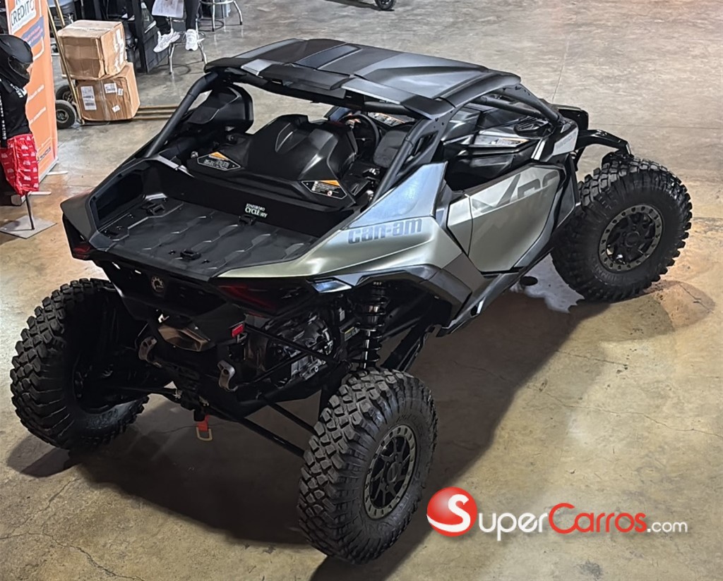 2026 Can Am Maverick RX RC Smart Shox — foto 5 / 6