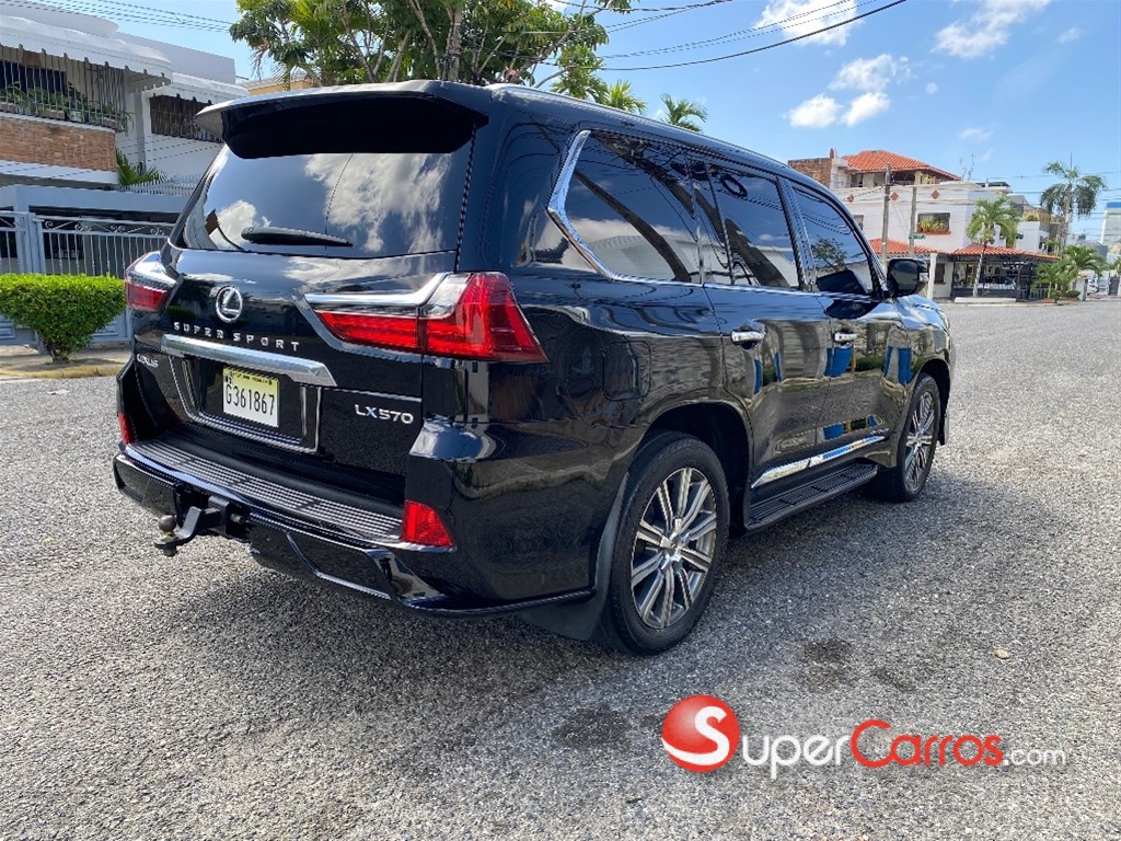 2016 Lexus LX 570 — foto 3 / 12