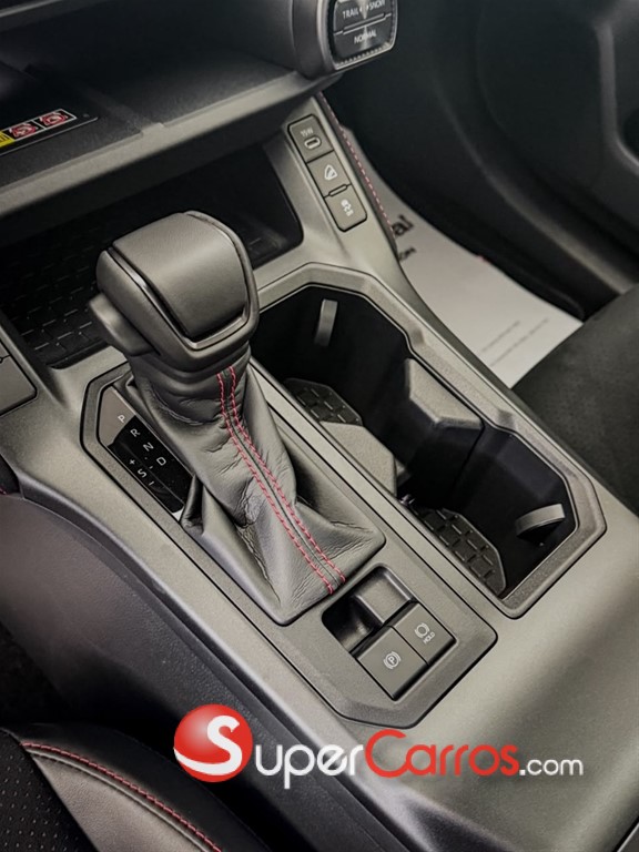 2027 Toyota RAV4 GR Sport — foto 6 / 8