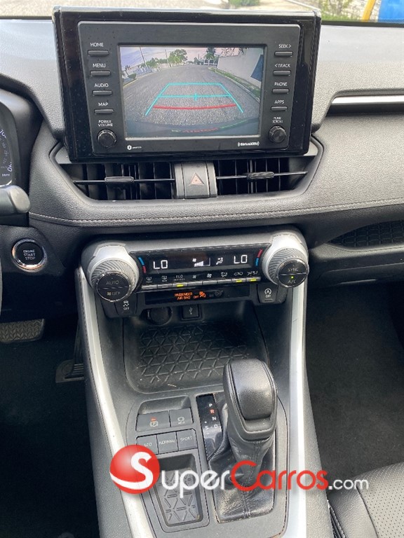 2020 Toyota RAV4 XLE — foto 11 / 11