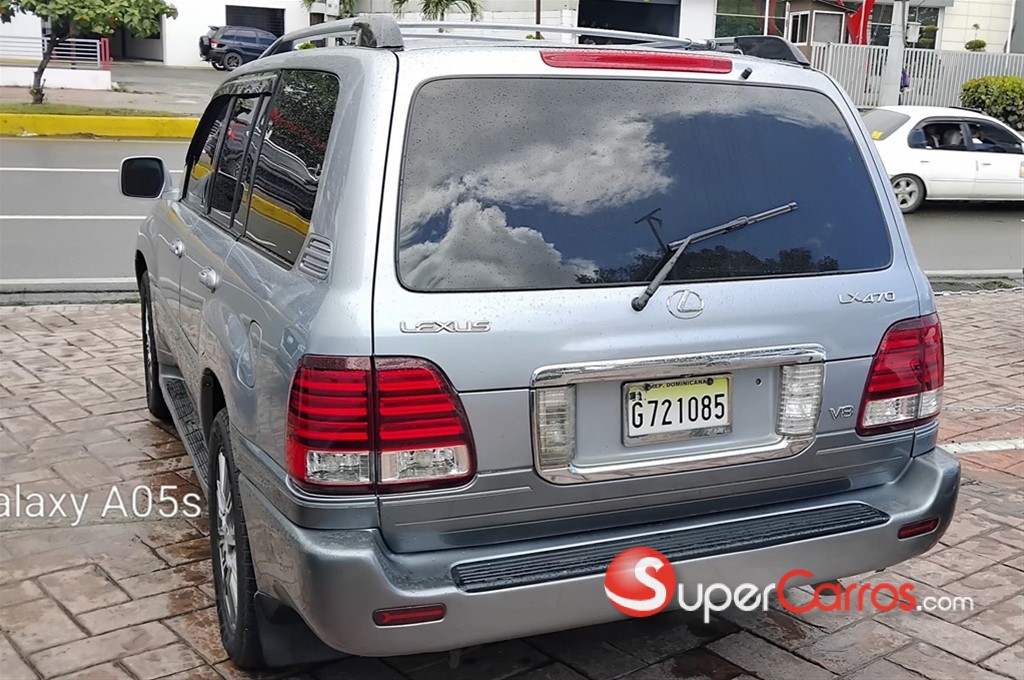 2005 Lexus LX 470 — foto 3 / 8