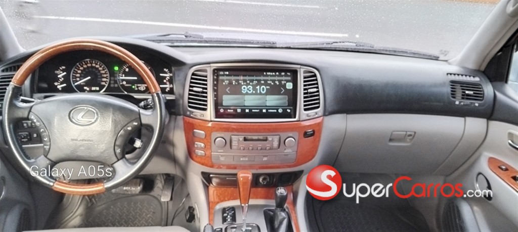 2005 Lexus LX 470 — foto 5 / 8