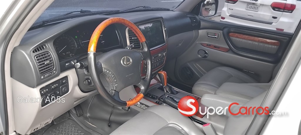 2005 Lexus LX 470 — foto 8 / 8