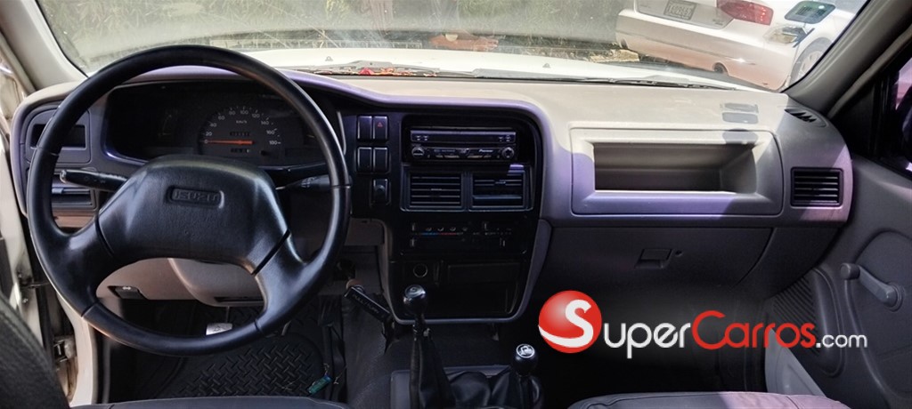 2000 Isuzu DMAX — foto 3 / 7