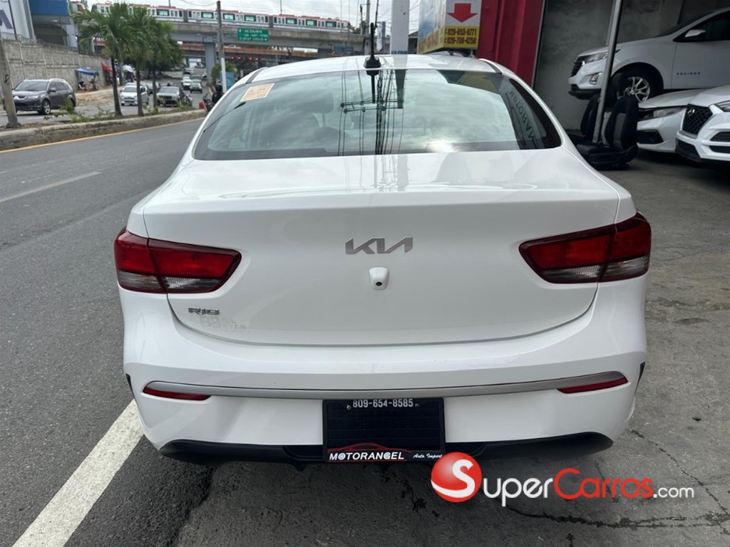 2022 Kia Rio S — foto 5 / 12