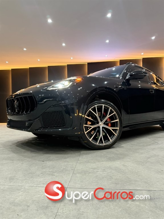 2023 Maserati Grecale Trofeo — foto 10 / 12