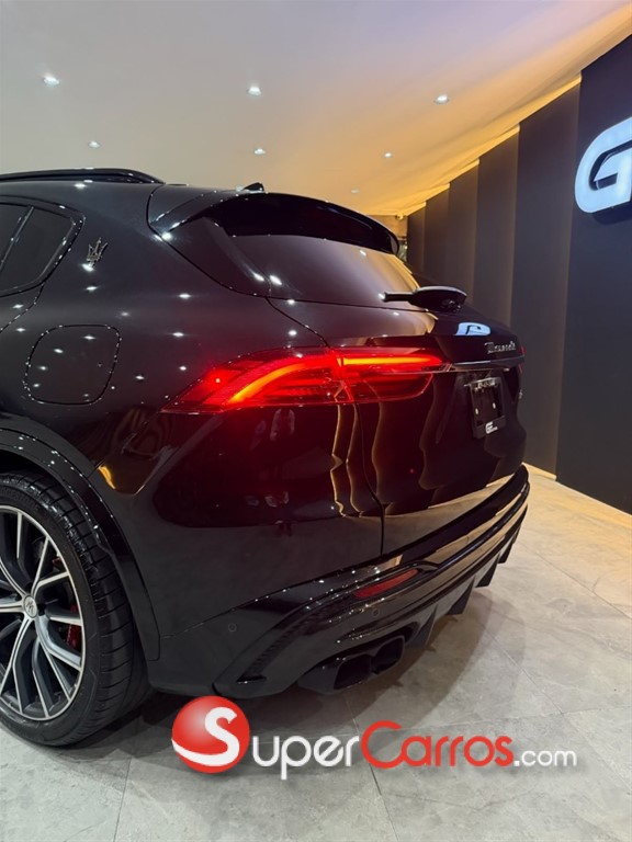 2023 Maserati Grecale Trofeo — foto 11 / 12