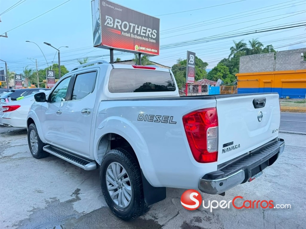 2020 Nissan Frontier NP300 — foto 6 / 12