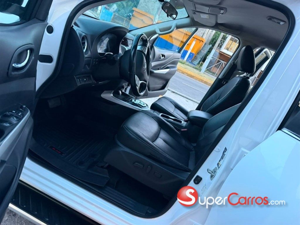 2020 Nissan Frontier NP300 — foto 9 / 12