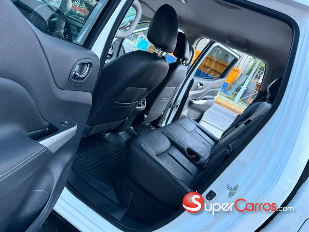 2020 Nissan Frontier NP300 — foto 10 / 12