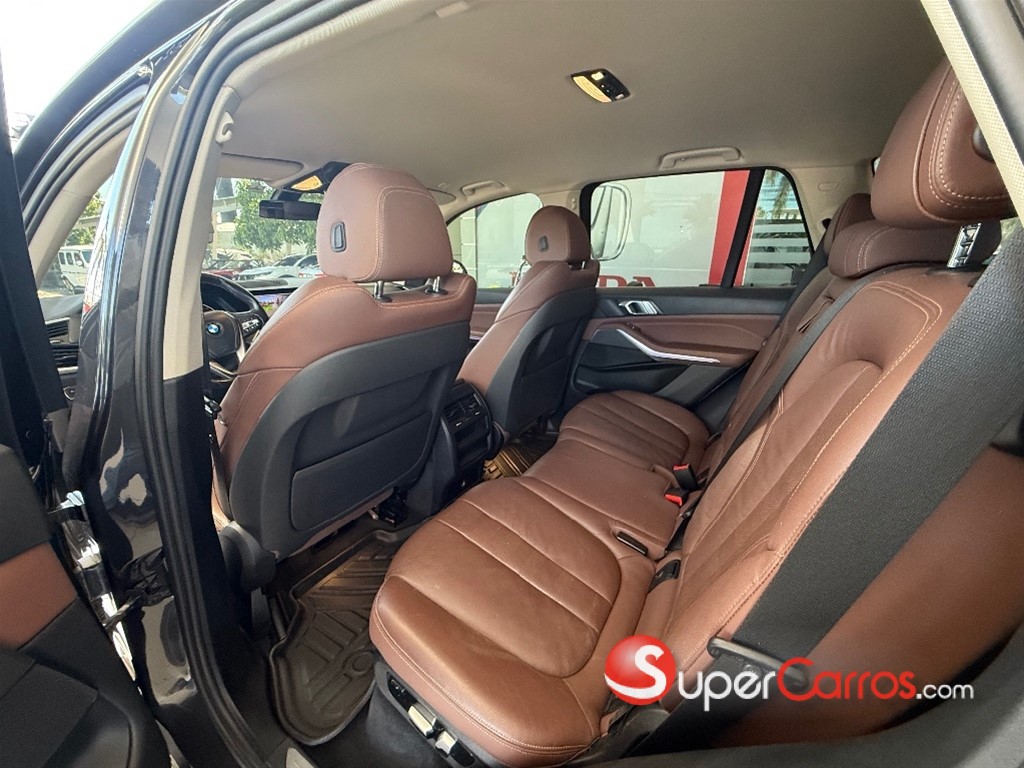 2021 BMW X 5 25D — foto 8 / 11