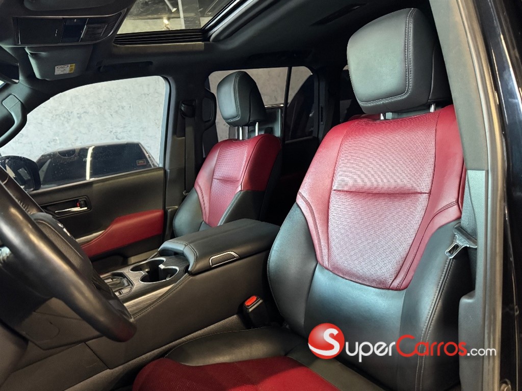 2022 Toyota Land Cruiser 300 VX-R — foto 7 / 12