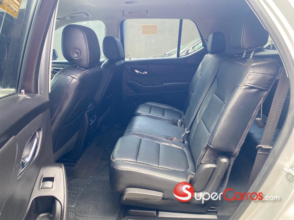 2020 Chevrolet Traverse LS — foto 8 / 11