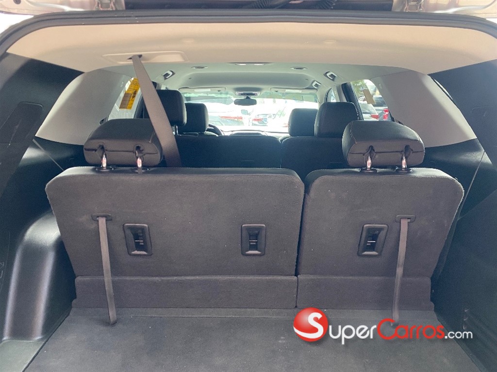 2020 Chevrolet Traverse LS — foto 9 / 11