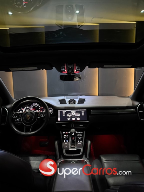2019 Porsche Cayenne — foto 6 / 12