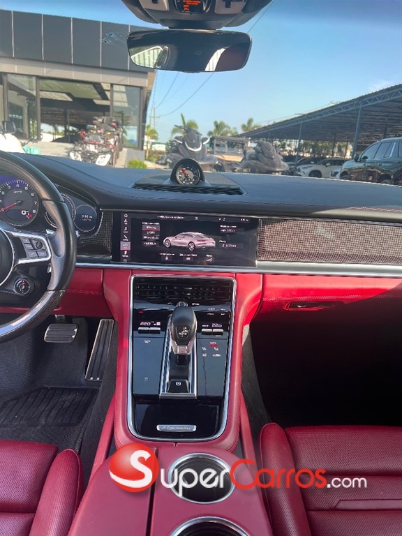 2020 Porsche Panamera GTS — foto 6 / 7