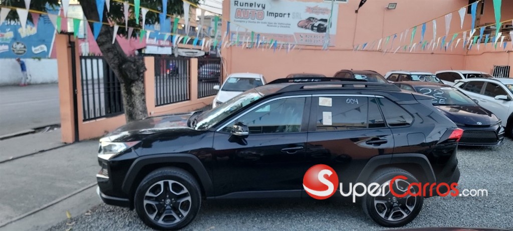2021 Toyota RAV4 Adventure — foto 8 / 12