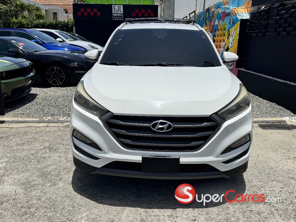 2016 Hyundai Tucson ECO 1.6 TURBO — foto 2 / 12