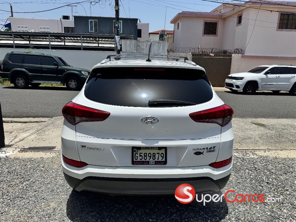 2016 Hyundai Tucson ECO 1.6 TURBO — foto 5 / 12