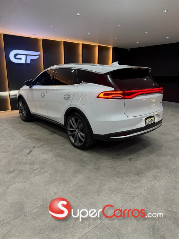 2022 BYD Tang — foto 2 / 12