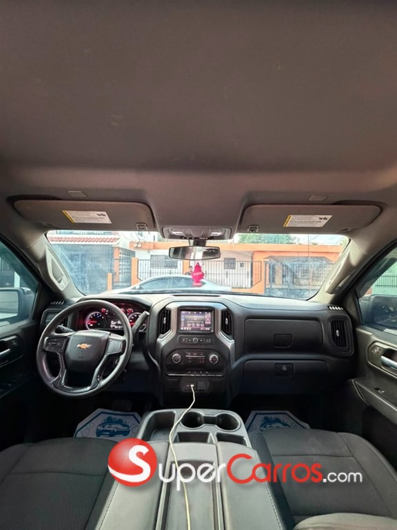 2021 Chevrolet Silverado — foto 3 / 12