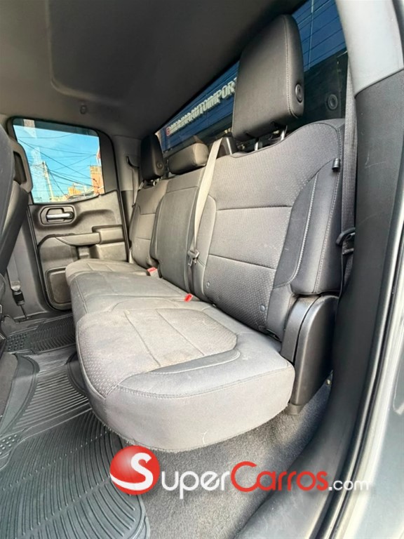 2021 Chevrolet Silverado — foto 4 / 12