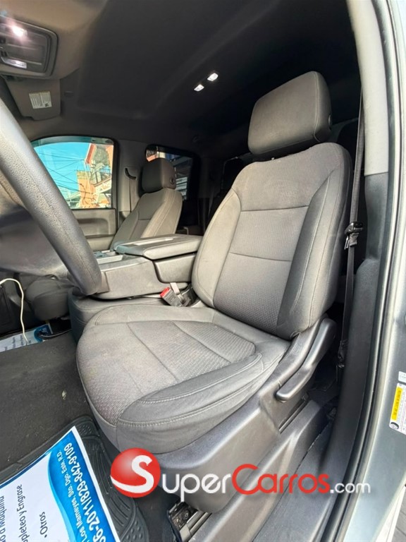 2021 Chevrolet Silverado — foto 5 / 12