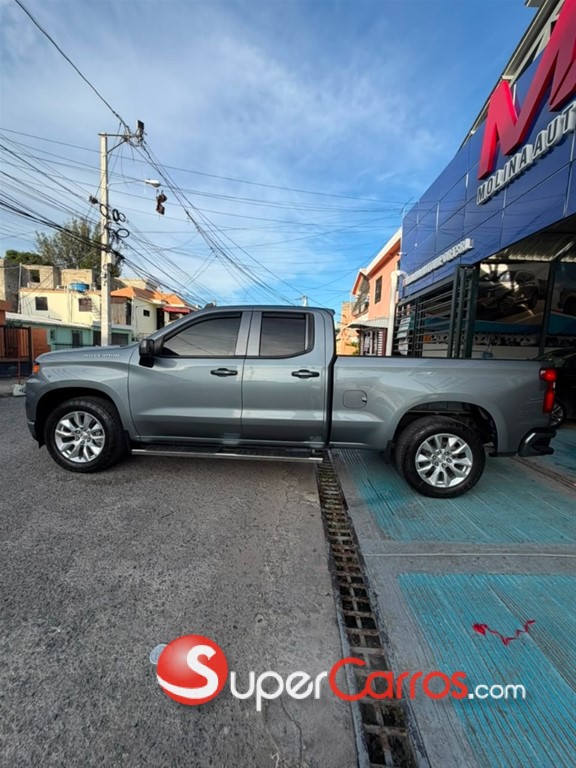 2021 Chevrolet Silverado — foto 6 / 12