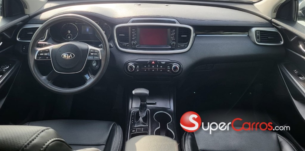 2020 Kia Sorento — foto 6 / 10