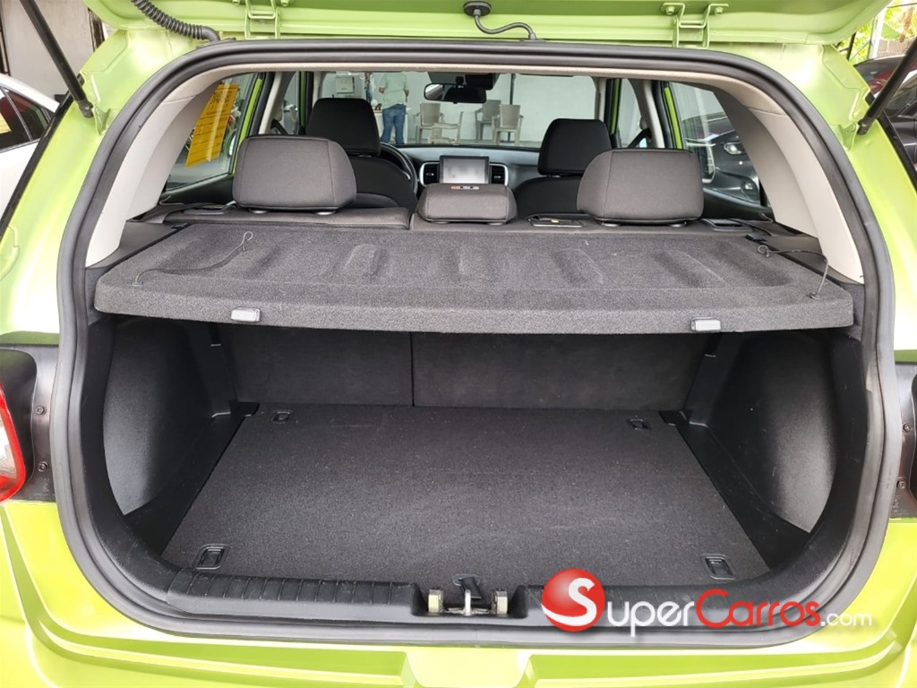 2021 Hyundai Venue — foto 9 / 10