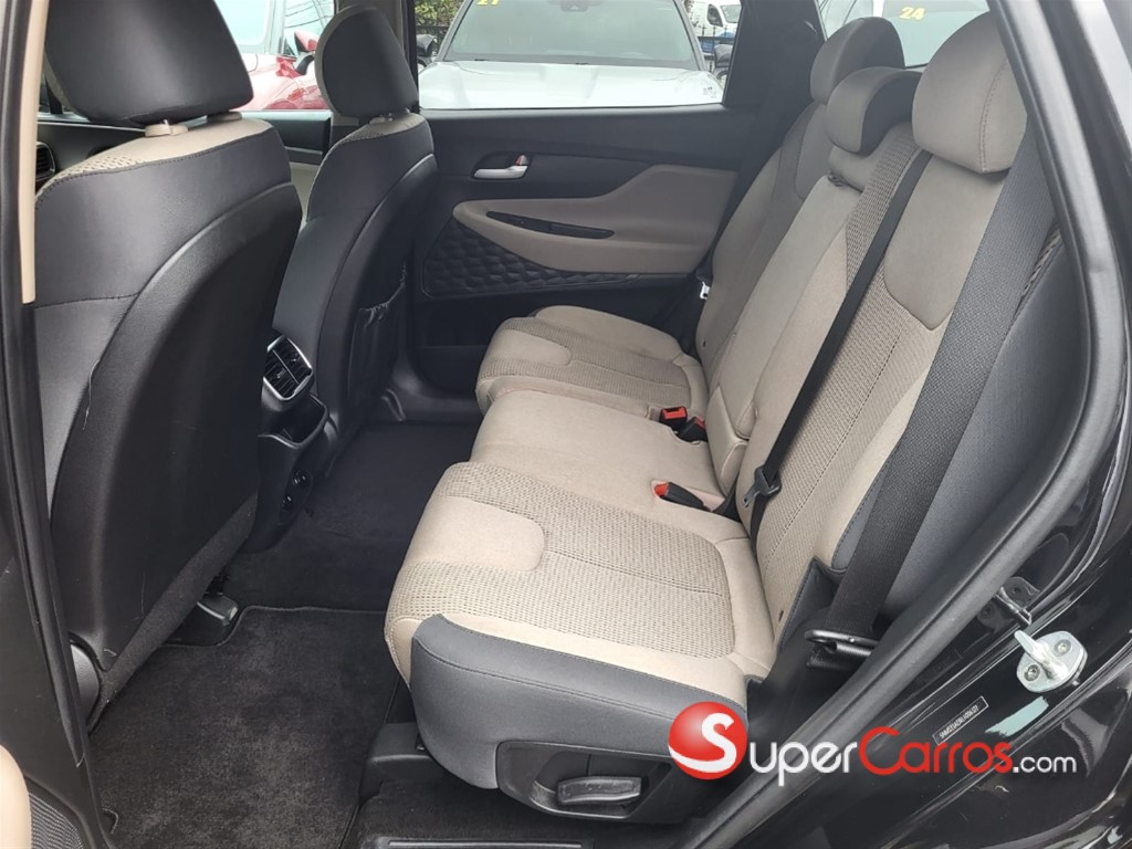 2020 Hyundai Santa Fe SEL — foto 9 / 11
