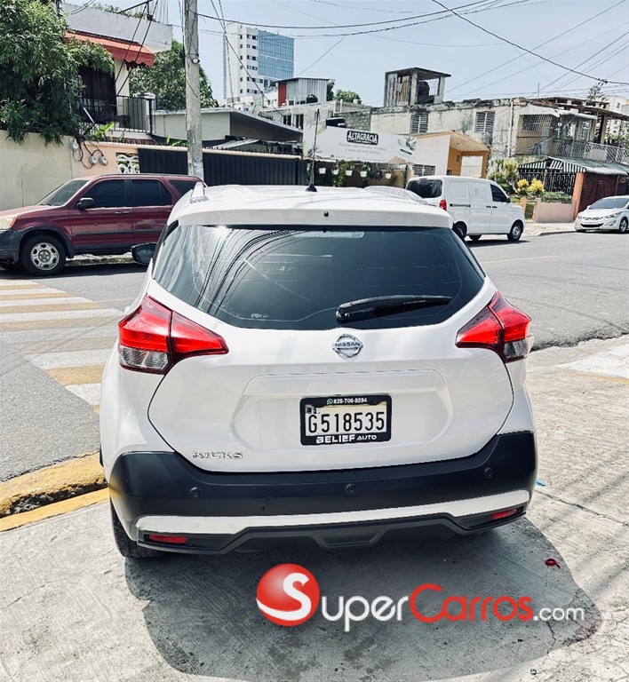 2021 Nissan Kicks SV — foto 5 / 9