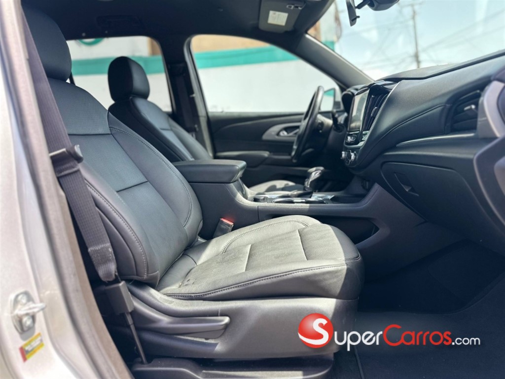 2022 Chevrolet Traverse LT — foto 2 / 12