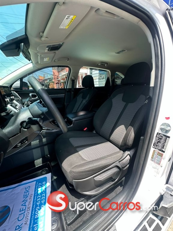 2021 Kia Sorento LX — foto 7 / 10