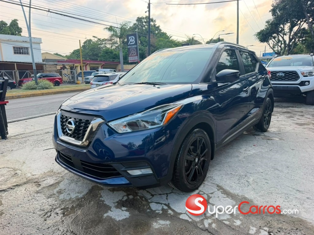 2020 Nissan Kicks SR — foto 3 / 11