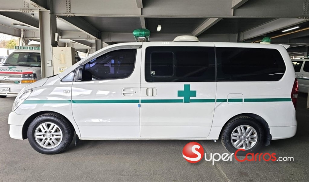 2017 Hyundai Grand Starex AMBULANCIA — foto 11 / 12