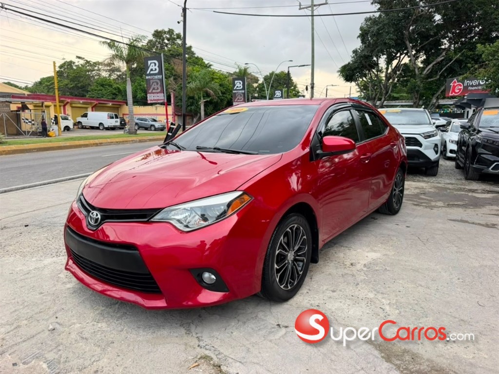 2016 Toyota Corolla LE Plus — foto 2 / 12