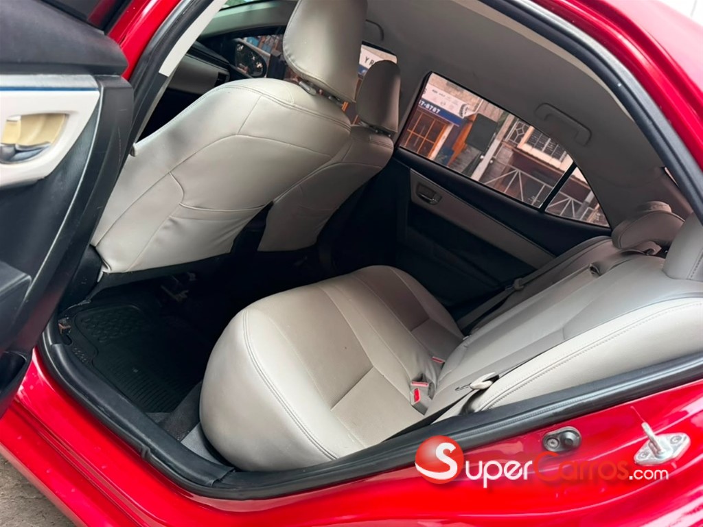 2016 Toyota Corolla LE Plus — foto 11 / 12