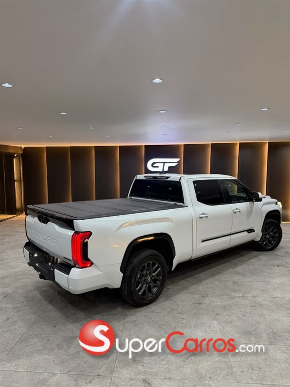 2025 Toyota Tundra Platinum — foto 2 / 12