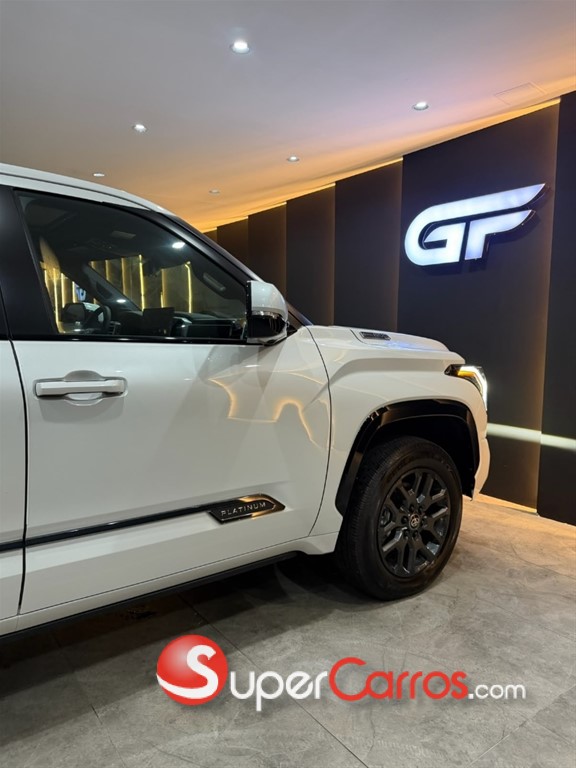 2025 Toyota Tundra Platinum — foto 3 / 12
