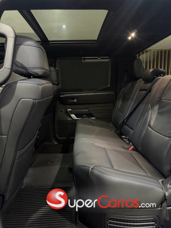 2025 Toyota Tundra Platinum — foto 6 / 12