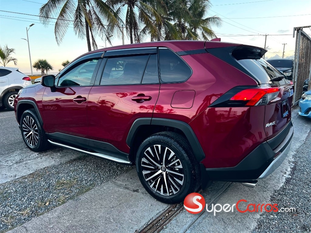 2023 Toyota RAV4 LE PLUS — foto 2 / 10